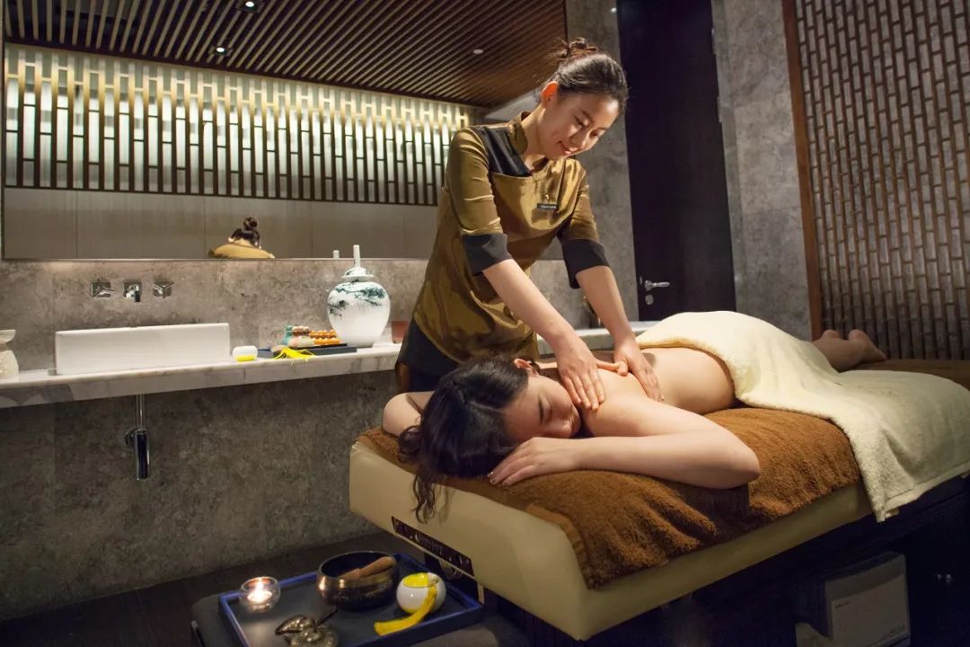 在奢华酒店里做SPA是种怎样的体验?