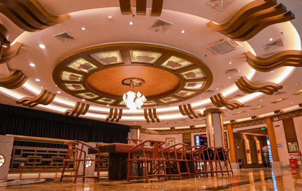 �������ڸ߶������������ݻ������